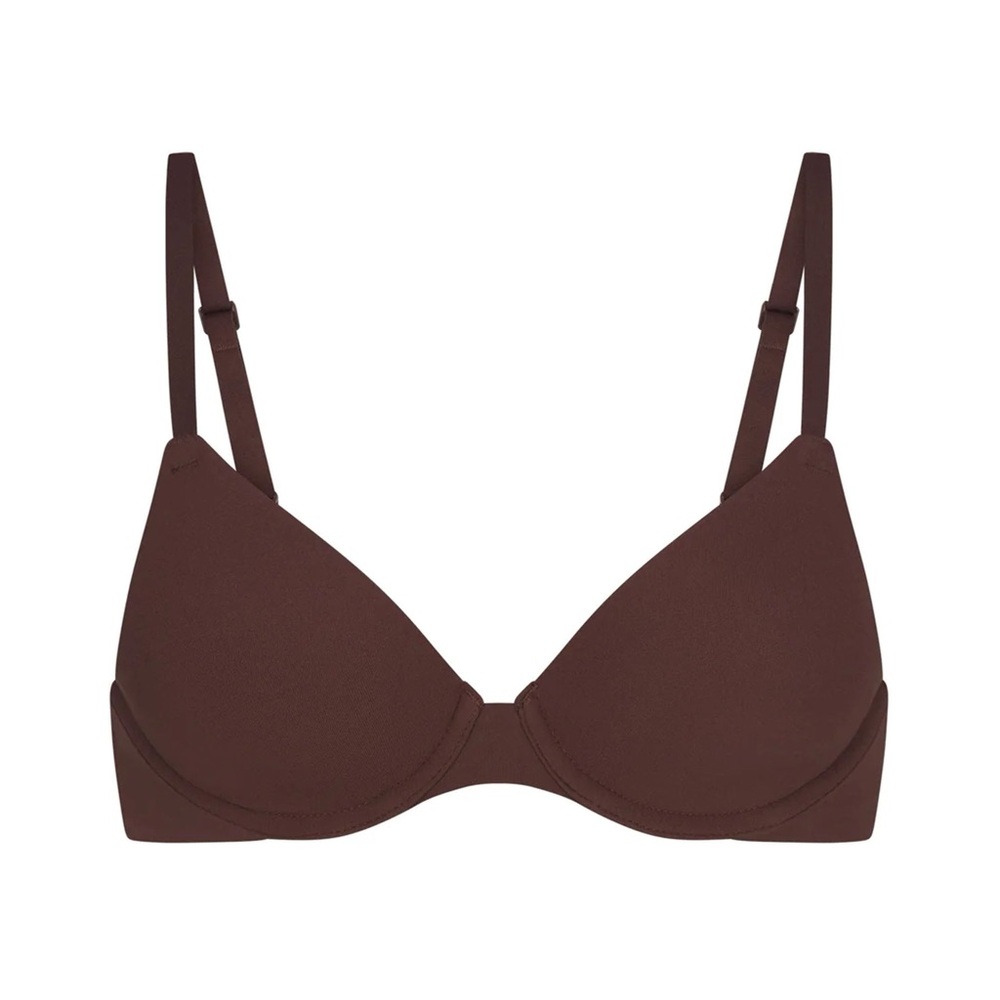 NWT - Skims Fits Everybody T Shirt Bra